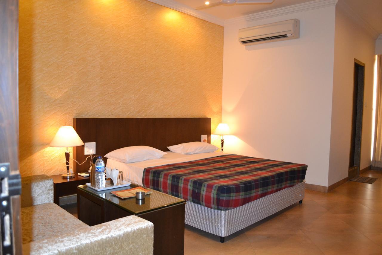 Hotel Ashish International Bhilai Room photo