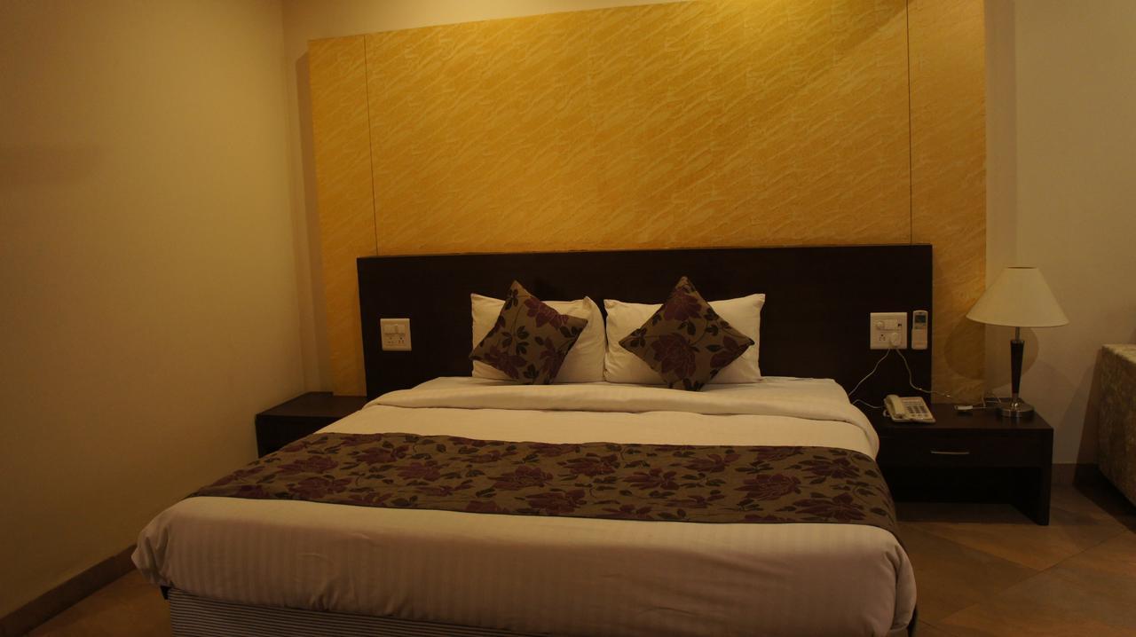 Hotel Ashish International Bhilai Exterior photo